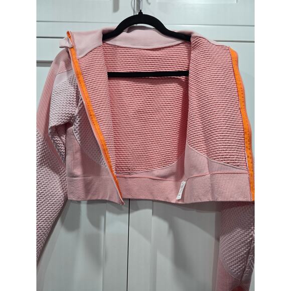 Pink 2-Piece Athletic Set – Size Large - Picture 7 of 16